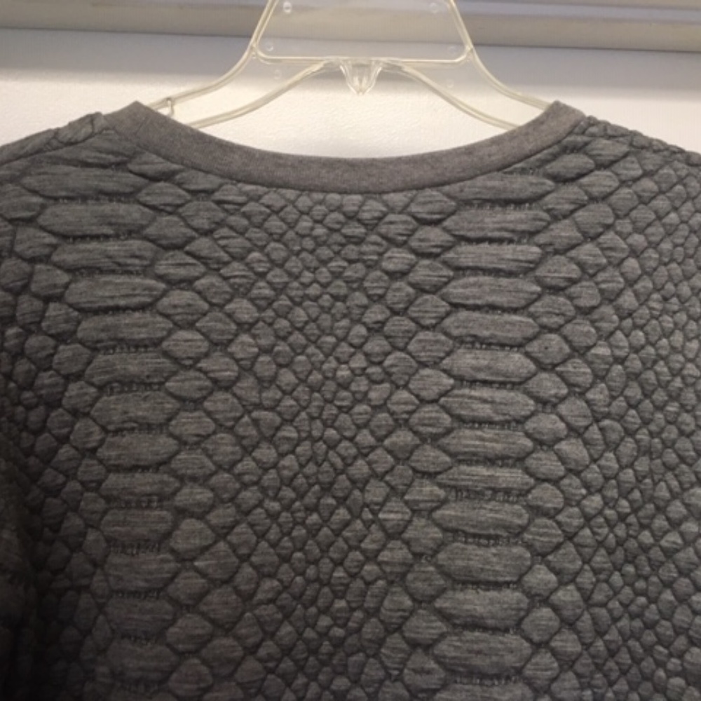 SANDRO Gray Tac Top Long Sleeve Textured Sz 2 Medium EUC - Picture 11 of 12